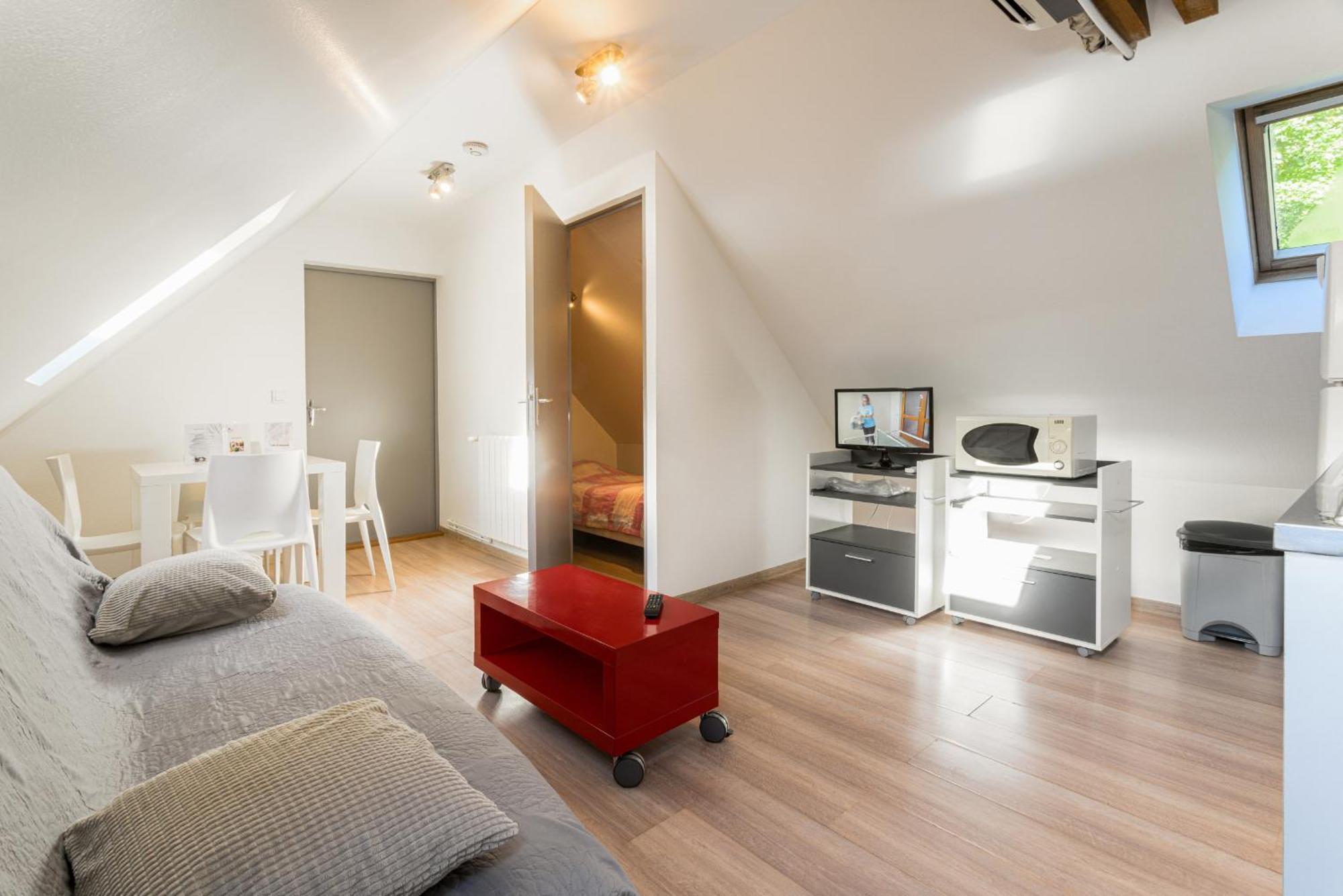 Chalets De La Wormsa メッツェラル 部屋 写真