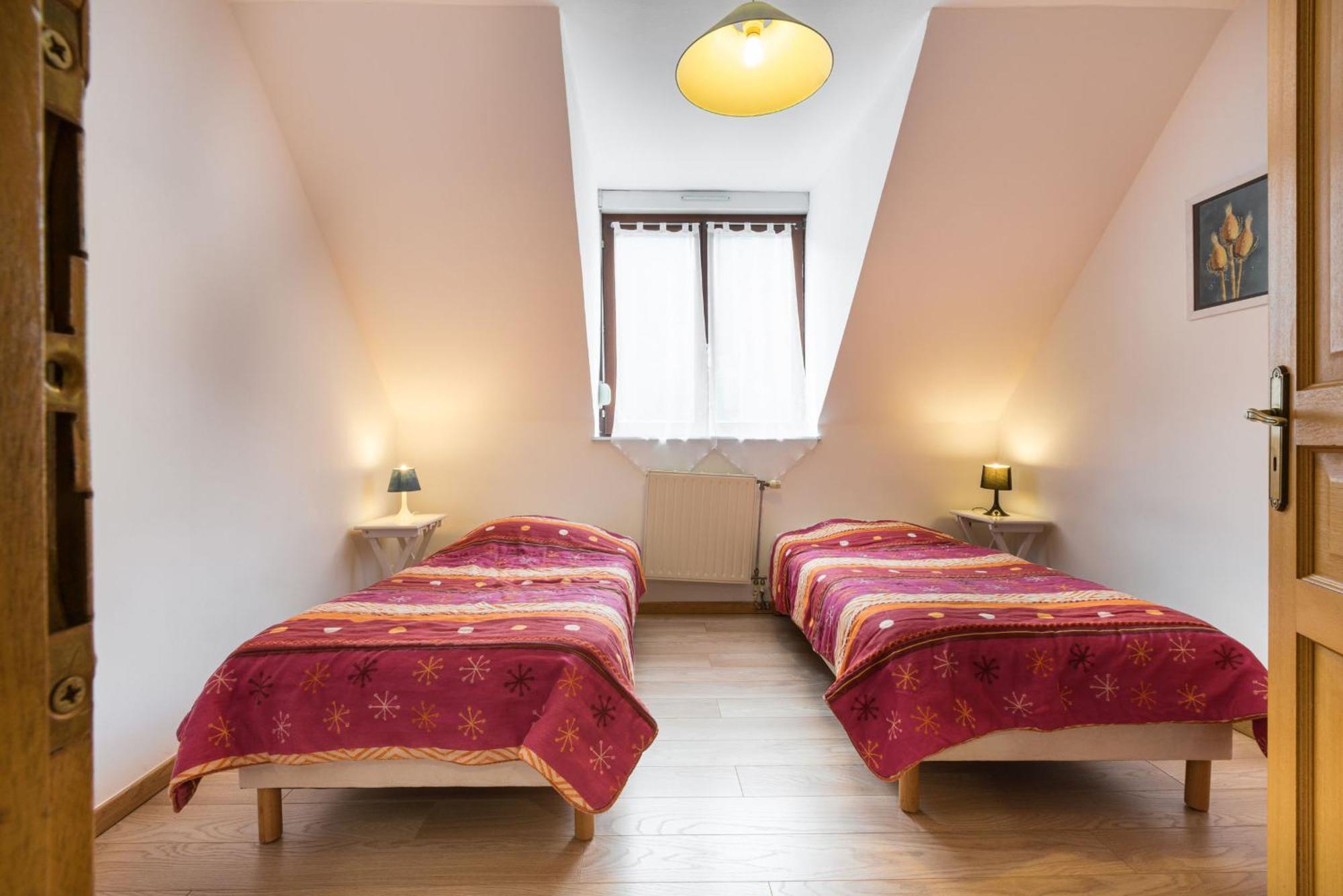 Chalets De La Wormsa メッツェラル 部屋 写真