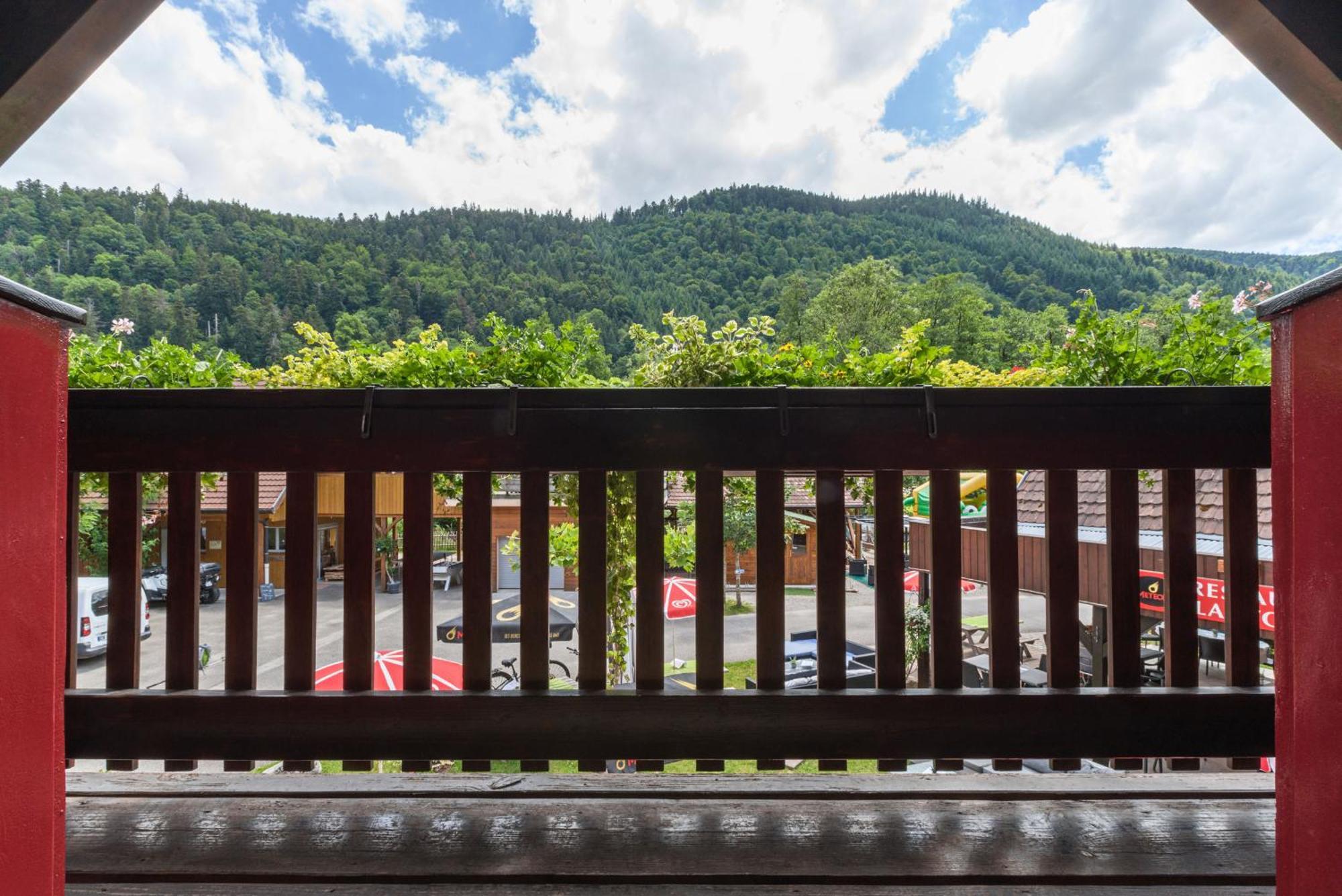 Chalets De La Wormsa メッツェラル 部屋 写真